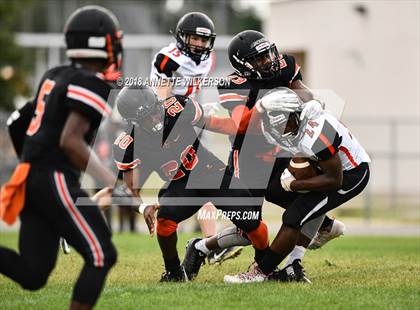Thumbnail 3 in Spruce Creek vs. Leesburg (Spring Scrimmage) photogallery.
