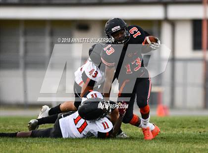 Thumbnail 2 in Spruce Creek vs. Leesburg (Spring Scrimmage) photogallery.