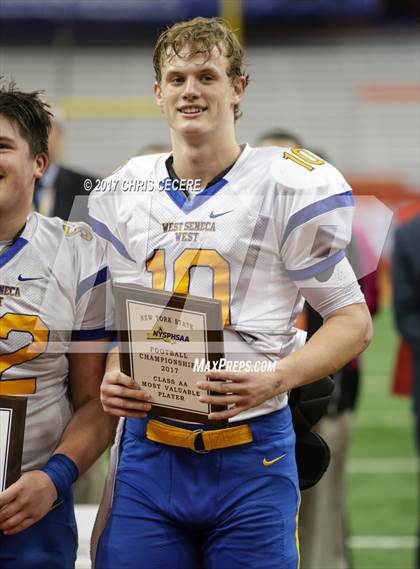 Thumbnail 2 in Yorktown vs. West Seneca West (NYSPHSAA Class A Championship) photogallery.