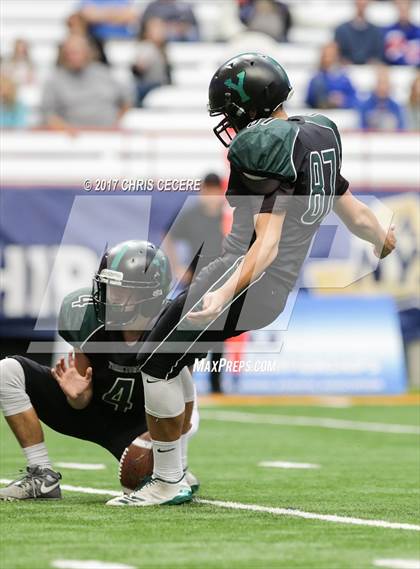 Thumbnail 2 in Yorktown vs. West Seneca West (NYSPHSAA Class A Championship) photogallery.