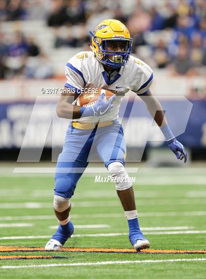 Thumbnail 3 in Yorktown vs. West Seneca West (NYSPHSAA Class A Championship) photogallery.