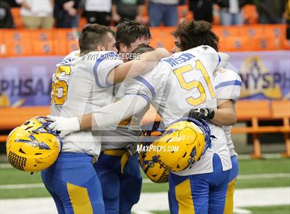 Thumbnail 2 in Yorktown vs. West Seneca West (NYSPHSAA Class A Championship) photogallery.
