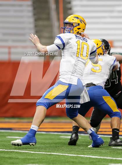 Thumbnail 1 in Yorktown vs. West Seneca West (NYSPHSAA Class A Championship) photogallery.