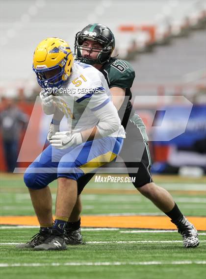 Thumbnail 2 in Yorktown vs. West Seneca West (NYSPHSAA Class A Championship) photogallery.