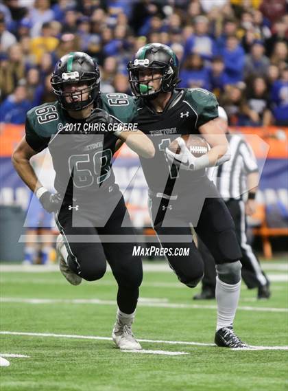 Thumbnail 2 in Yorktown vs. West Seneca West (NYSPHSAA Class A Championship) photogallery.