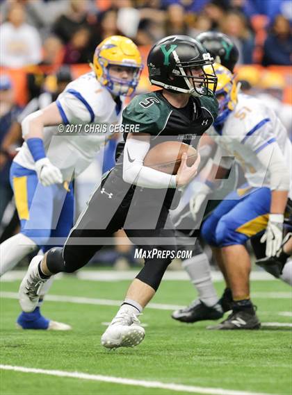 Thumbnail 2 in Yorktown vs. West Seneca West (NYSPHSAA Class A Championship) photogallery.
