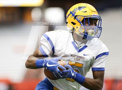 Thumbnail 1 in Yorktown vs. West Seneca West (NYSPHSAA Class A Championship) photogallery.