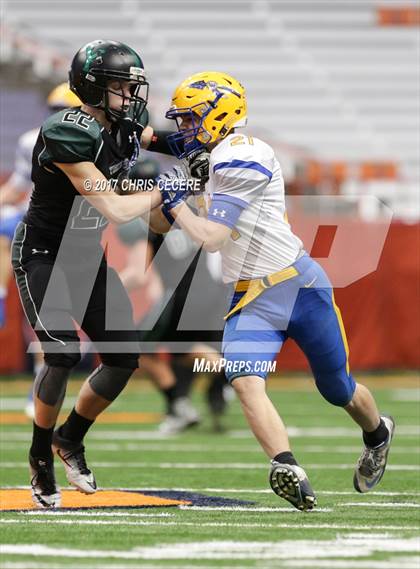 Thumbnail 2 in Yorktown vs. West Seneca West (NYSPHSAA Class A Championship) photogallery.