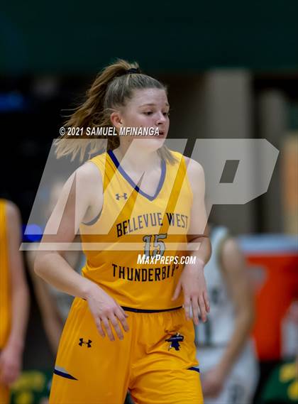 Thumbnail 1 in Bellevue West @ Pius X photogallery.