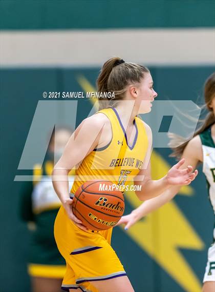 Thumbnail 1 in Bellevue West @ Pius X photogallery.