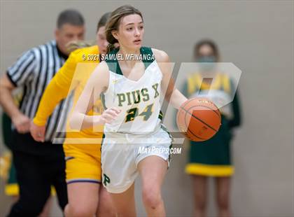 Thumbnail 3 in Bellevue West @ Pius X photogallery.