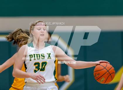 Thumbnail 3 in Bellevue West @ Pius X photogallery.