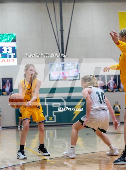 Thumbnail 3 in Bellevue West @ Pius X photogallery.