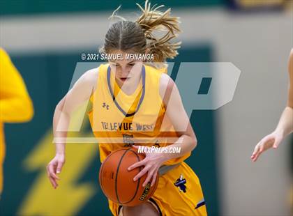 Thumbnail 2 in Bellevue West @ Pius X photogallery.