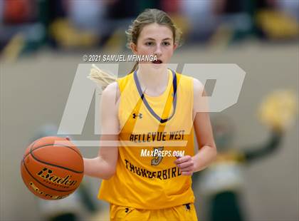 Thumbnail 3 in Bellevue West @ Pius X photogallery.