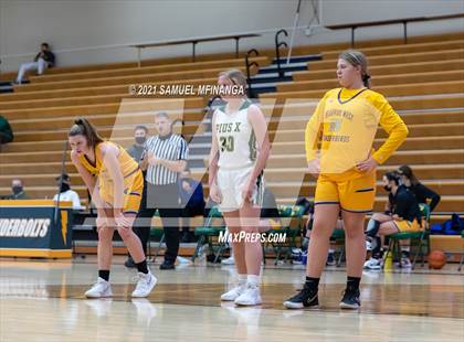 Thumbnail 3 in Bellevue West @ Pius X photogallery.
