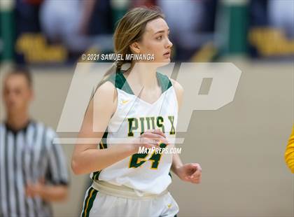 Thumbnail 3 in Bellevue West @ Pius X photogallery.