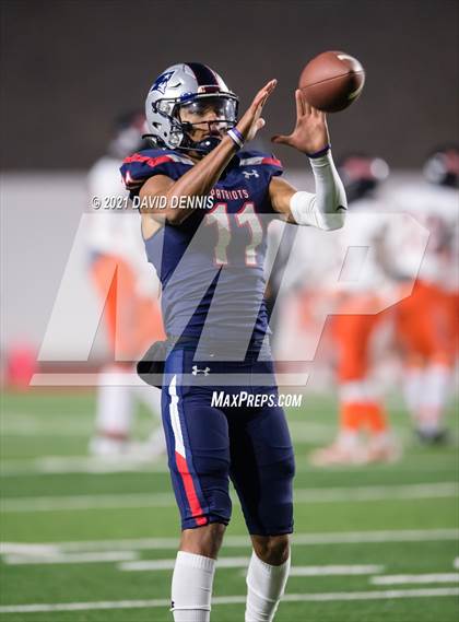 Thumbnail 2 in Liberty vs Pittsburg (CIF State Northern Div 1-A Championship) photogallery.