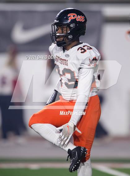 Thumbnail 3 in Liberty vs Pittsburg (CIF State Northern Div 1-A Championship) photogallery.