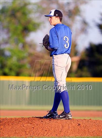 Thumbnail 1 in Crandall @ North Forney photogallery.