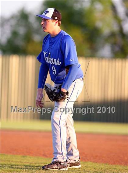 Thumbnail 3 in Crandall @ North Forney photogallery.