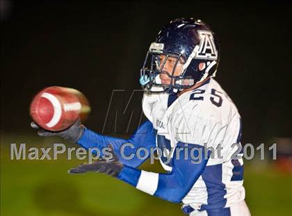 Thumbnail 3 in Aquinas @ Western Christian photogallery.