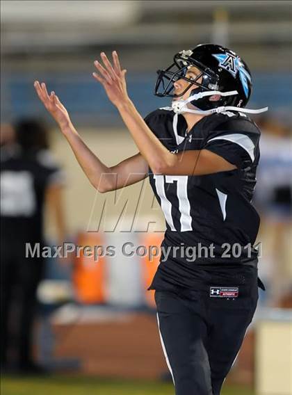Thumbnail 3 in Workman vs. Azusa photogallery.