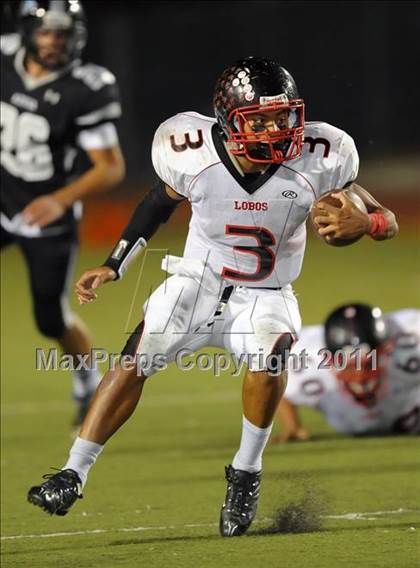 Thumbnail 2 in Workman vs. Azusa photogallery.