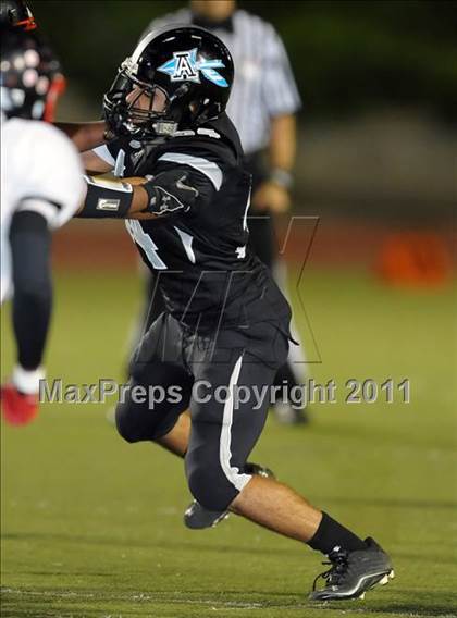 Thumbnail 3 in Workman vs. Azusa photogallery.