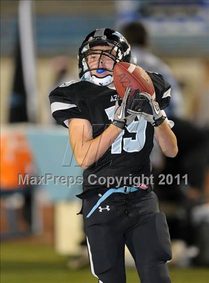 Thumbnail 3 in Workman vs. Azusa photogallery.