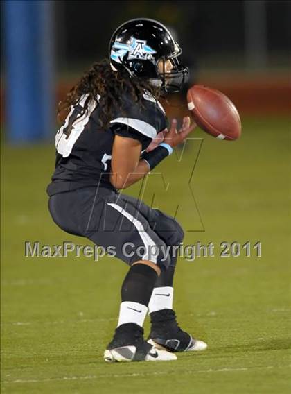Thumbnail 2 in Workman vs. Azusa photogallery.