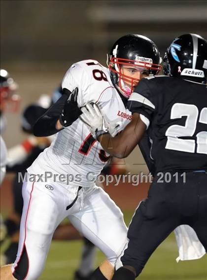 Thumbnail 2 in Workman vs. Azusa photogallery.