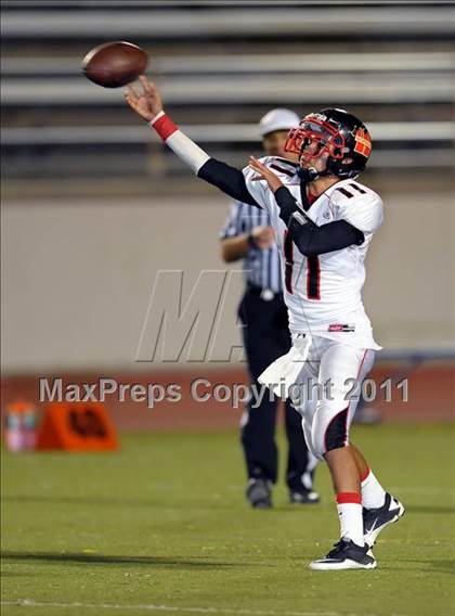 Thumbnail 3 in Workman vs. Azusa photogallery.