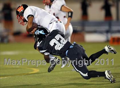 Thumbnail 3 in Workman vs. Azusa photogallery.