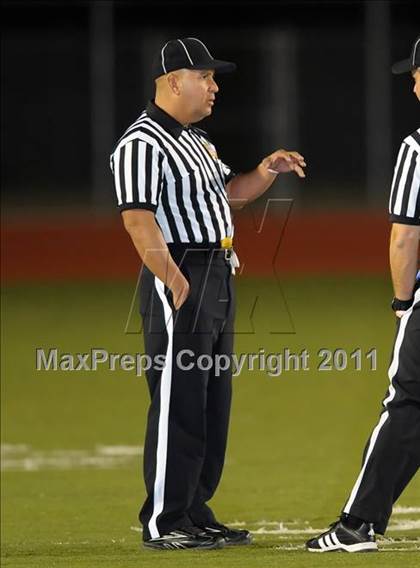 Thumbnail 3 in Workman vs. Azusa photogallery.