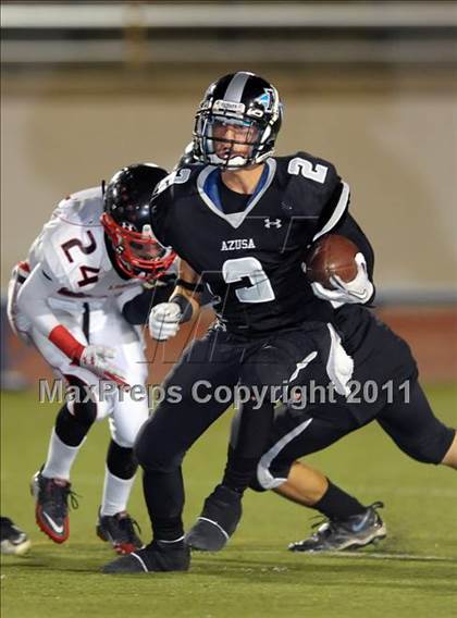 Thumbnail 2 in Workman vs. Azusa photogallery.