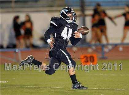 Thumbnail 3 in Workman vs. Azusa photogallery.