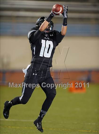 Thumbnail 1 in Workman vs. Azusa photogallery.