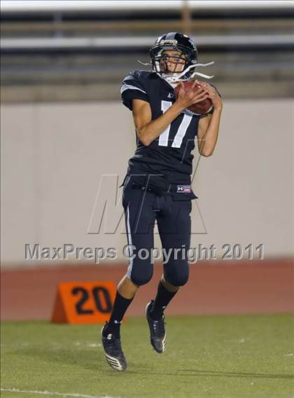 Thumbnail 2 in Workman vs. Azusa photogallery.