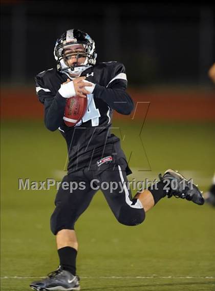 Thumbnail 2 in Workman vs. Azusa photogallery.