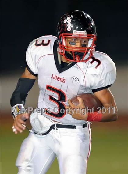 Thumbnail 3 in Workman vs. Azusa photogallery.