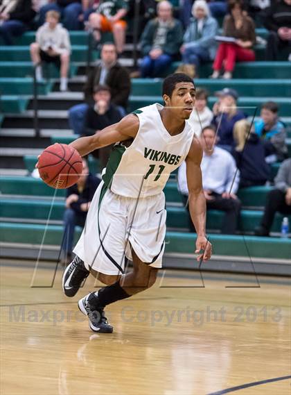 Thumbnail 3 in Dominion vs Loudoun Valley (Dulles District Quarterfinal) photogallery.