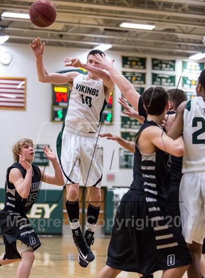 Thumbnail 2 in Dominion vs Loudoun Valley (Dulles District Quarterfinal) photogallery.