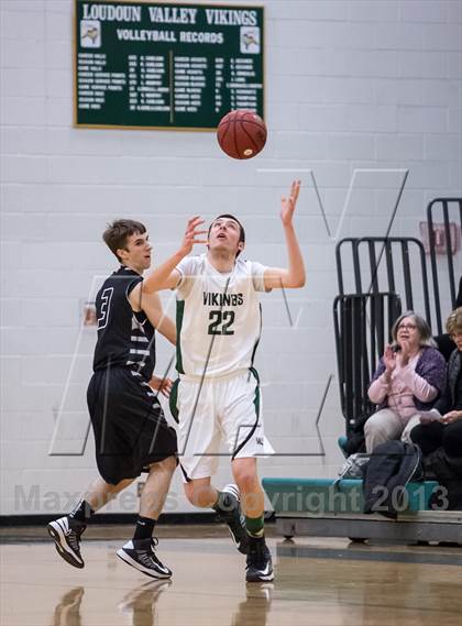 Thumbnail 1 in Dominion vs Loudoun Valley (Dulles District Quarterfinal) photogallery.