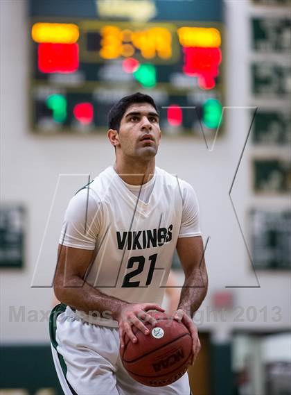 Thumbnail 2 in Dominion vs Loudoun Valley (Dulles District Quarterfinal) photogallery.