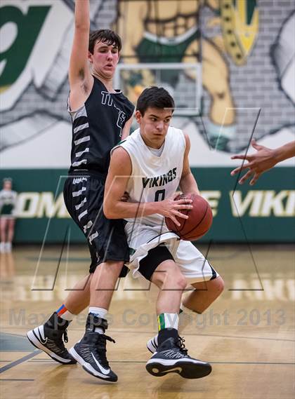 Thumbnail 3 in Dominion vs Loudoun Valley (Dulles District Quarterfinal) photogallery.