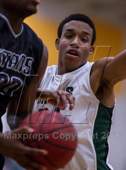Thumbnail 1 in Dominion vs Loudoun Valley (Dulles District Quarterfinal) photogallery.