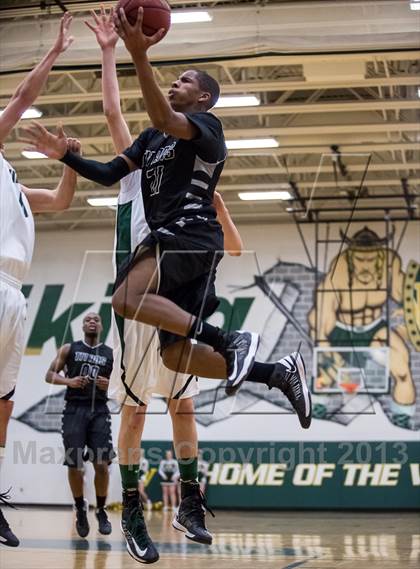 Thumbnail 3 in Dominion vs Loudoun Valley (Dulles District Quarterfinal) photogallery.