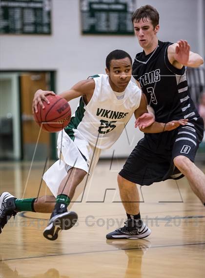 Thumbnail 3 in Dominion vs Loudoun Valley (Dulles District Quarterfinal) photogallery.