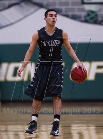 Thumbnail 1 in Dominion vs Loudoun Valley (Dulles District Quarterfinal) photogallery.